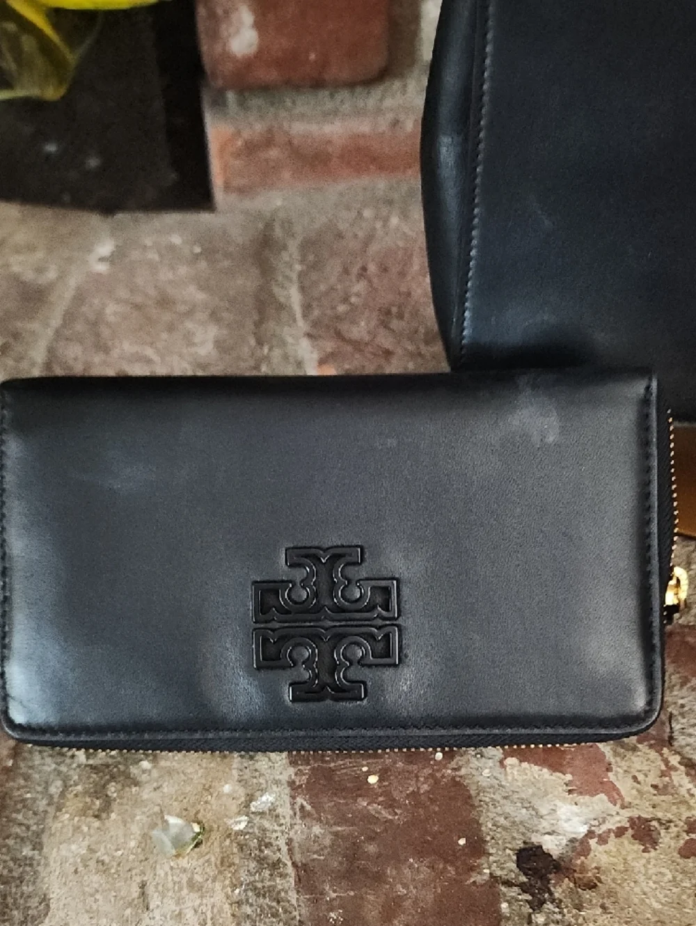 Tory Burch Black Leather Chain Shoulder Bag Gold Hardware Classic Logo W Wallet
